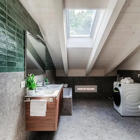 Amazing Attic With Terrace On Harbour