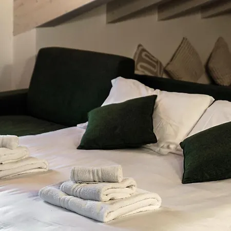 Amazing Attic With Terrace On Harbour Como