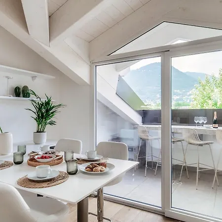 Amazing Attic With Terrace On Harbour Lägenhet