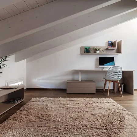 Amazing Attic With Terrace On Harbour Como