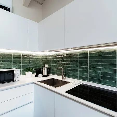 Amazing Attic With Terrace On Harbour Apartman