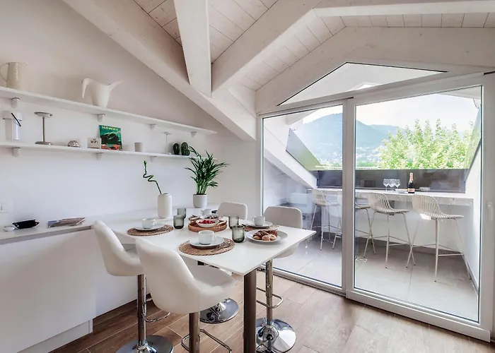 Amazing Attic With Terrace On Harbour