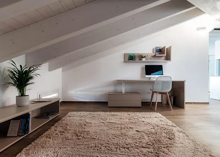 Amazing Attic With Terrace On Harbour Como
