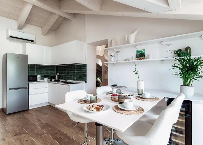 Amazing Attic With Terrace On Harbour Apartamento